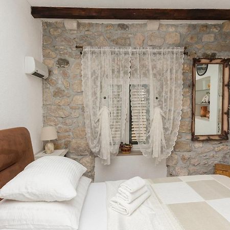 Heritage Palace Listun Makarska Buitenkant foto