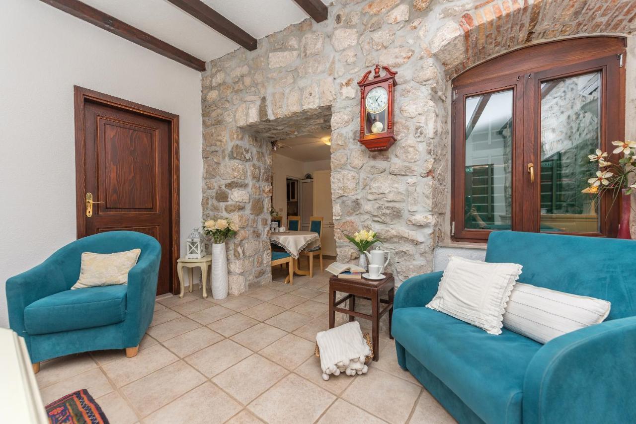 Heritage Palace Listun Makarska Buitenkant foto