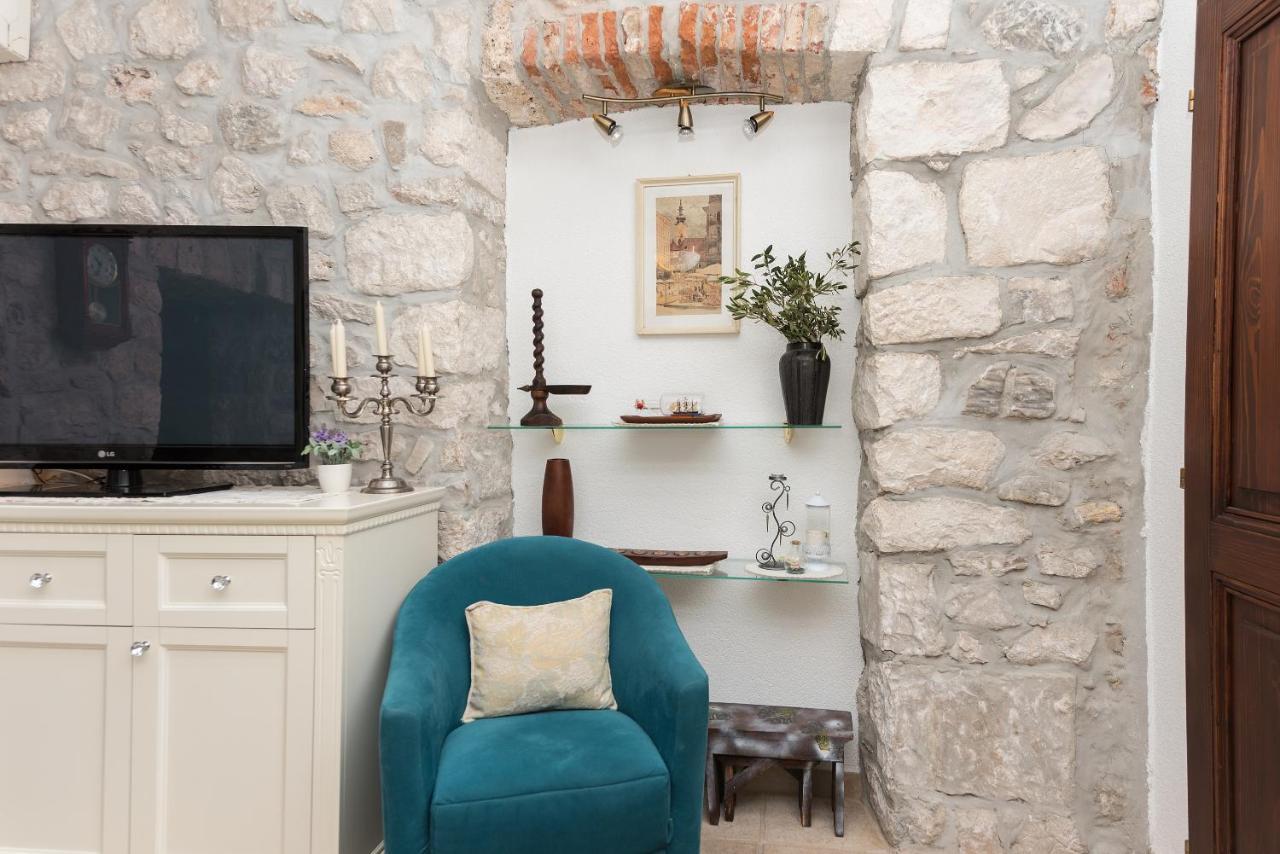 Heritage Palace Listun Makarska Buitenkant foto
